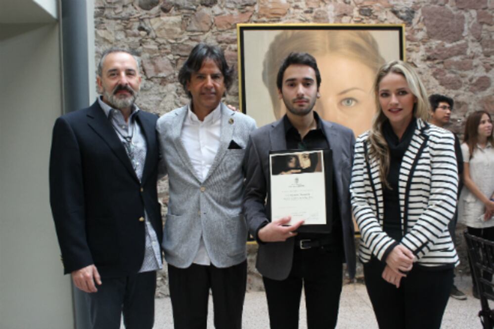 Carbonell beca a joven pintor