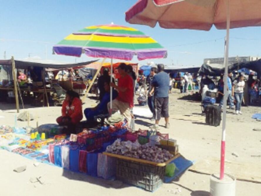 Reubican a tianguistas