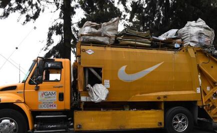 Recolector de basura muere prensado dentro de camión