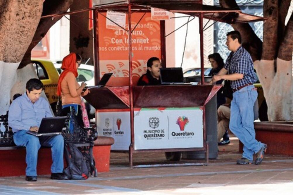 Garantizan servicio de redes de Qronectate en la ciudad