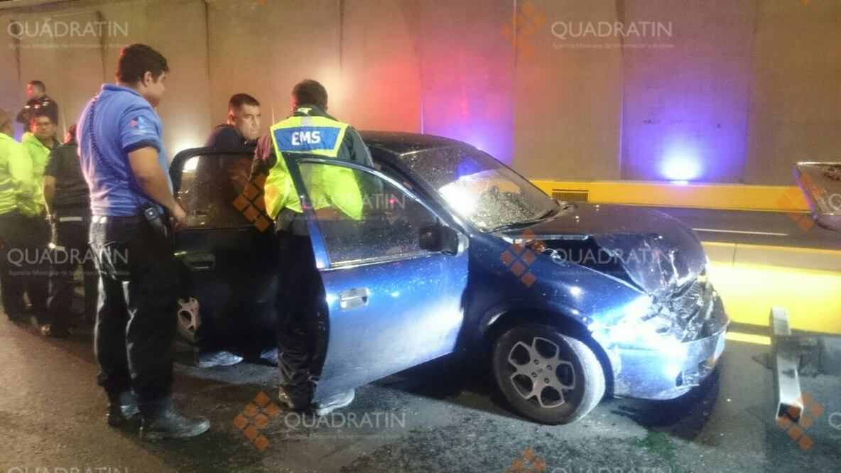 Aparatosa carambola en paso deprimido de Balvanera