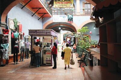 20 mil negocios no pagan impuestos