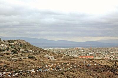 Pide edil agilizar regularización de asentamientos 