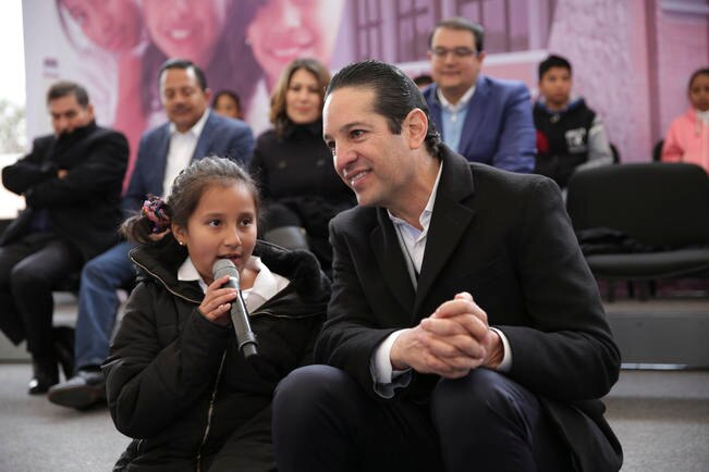 Entregan primaria en SJR por 12.4 mdp