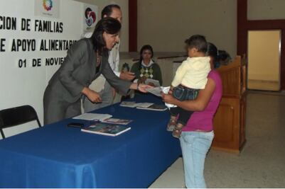 Incorporan a familias a programa de apoyo alimentario