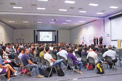 Proponen ideas de negocios