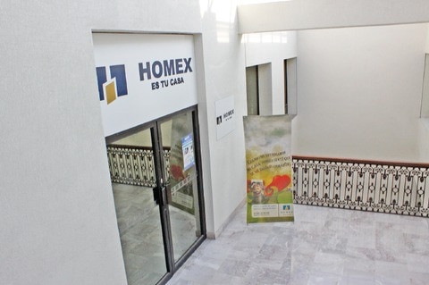 Tras denuncias, Homex se va