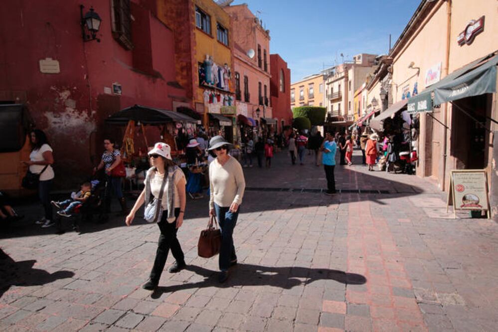 A nivel estatal se estima una derrama económica de 116 millones de pesos por la celebración de distintos eventos, incluyendo encuentros turísticos en municipios como Cadereyta y Tequisquiapan (OBTURE PRESS)