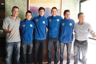 El futbol une a Amealco y Cali