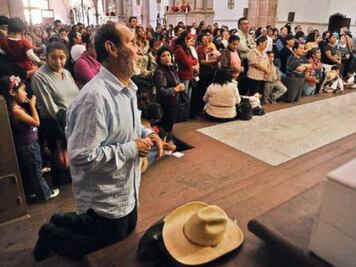 Llama Obispo a consagrar a la familia
