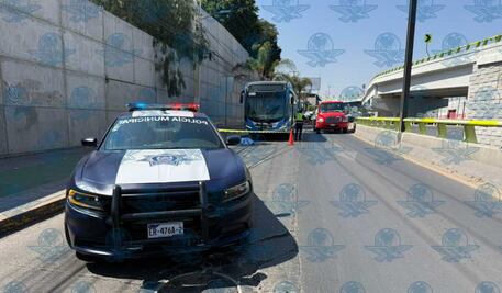 Mujer atropellada por transporte público en Corregidora