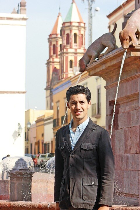 Leonardo Aguirre ofrece concierto