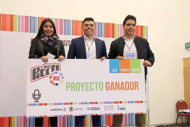 Con aerogenerador verde, queretanos ganan concurso