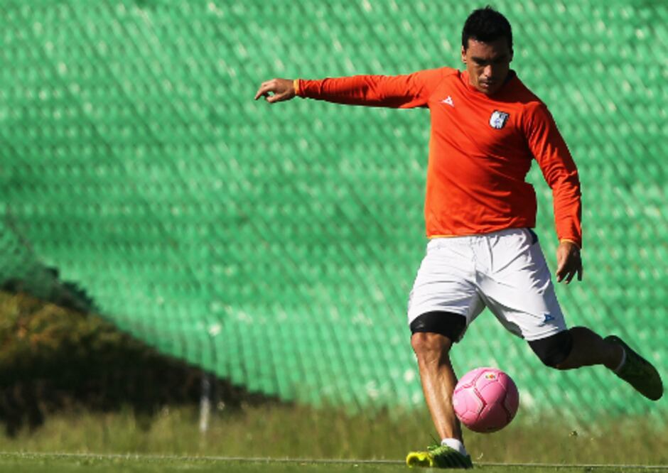 Gallos Blancos quiere domar a la fiera