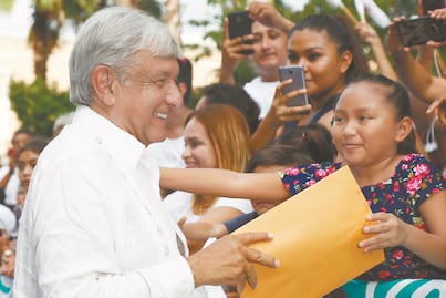 Gobernadores deben apretarse el cinturón: AMLO