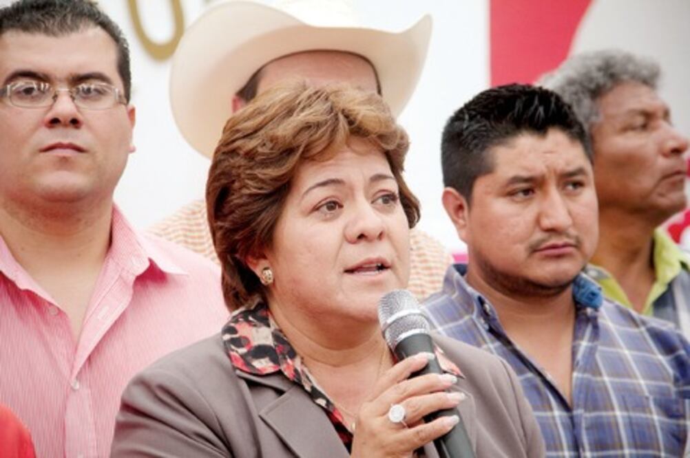 Insiste alcaldesa en seguir en el  cargo