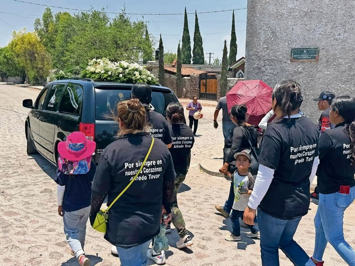 “Él dijo que regresaría pero no nos dijo que así”