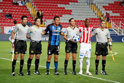 Segunda oportunidad para Gallos