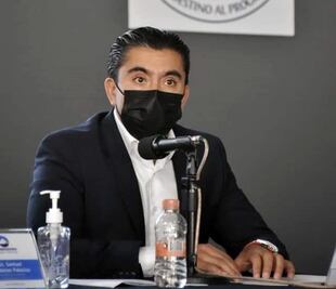 Para buscar la reelección, Roberto Sosa se separa de su cargo