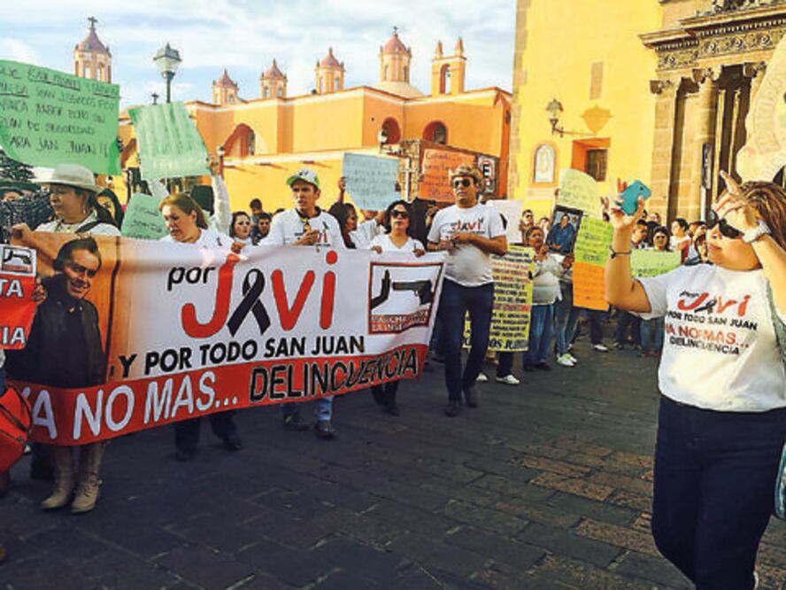 Marchan 400 por inseguridad en SJR