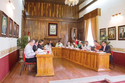 Cabildo de San Juan analiza 47 sanciones