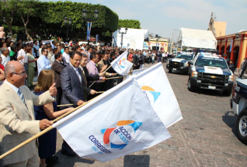 Entregan patrullas blindadas