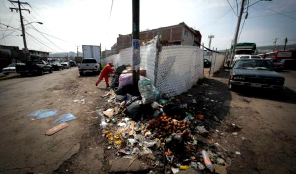 Prevén sancionar a quienes tiren basura