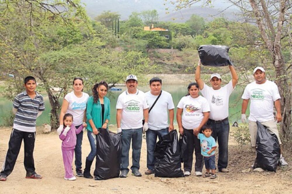 Realizan limpieza en Jalpan de Serra