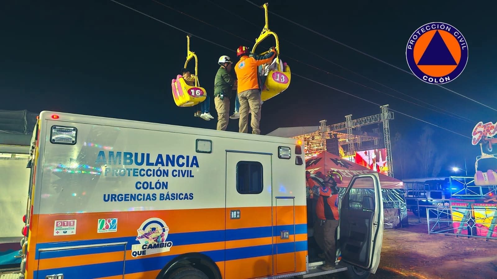 En Colón, evacúan a ocho personas del juego mecánico "Teleférico" tras falla en su funcionamiento