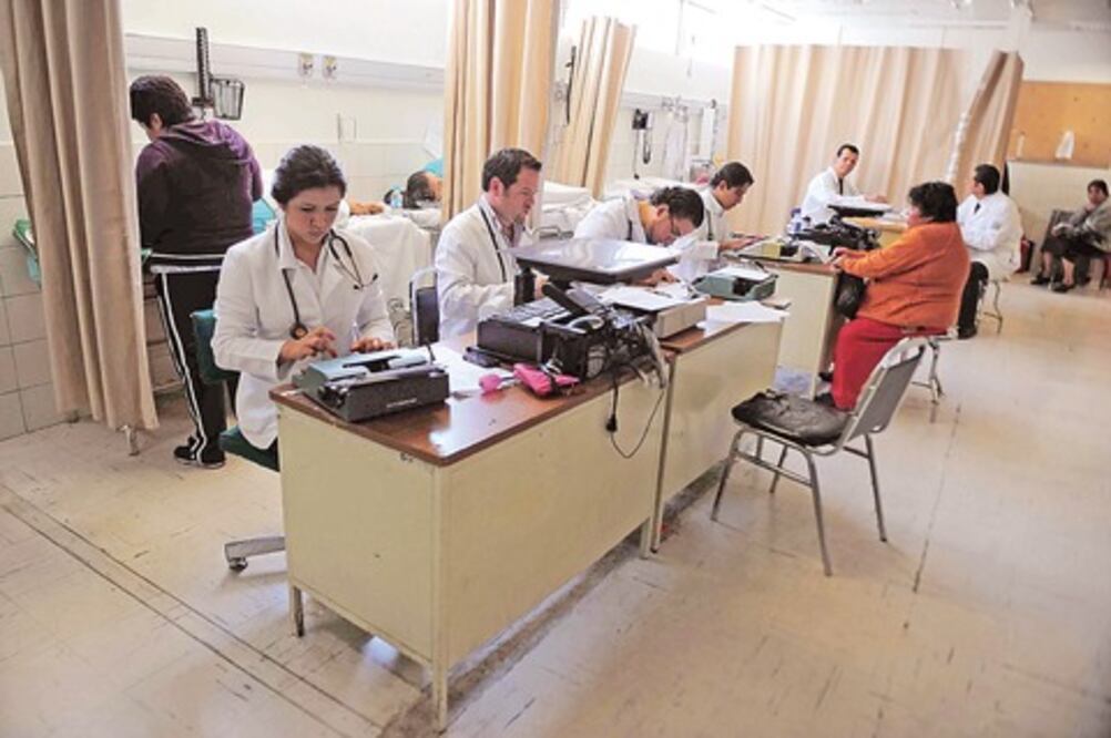 Pide IMSS a personal  denunciar anomalías