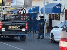 Autoridades federales realizan operativo en hotel de la colonia Casa Blanca, en Querétaro