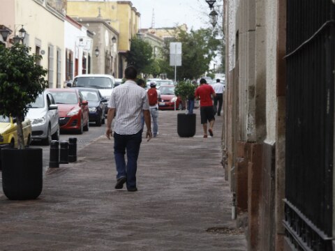 Retirarán semáforos del Centro Histórico