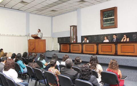 Analiza academia retos pedagógicos