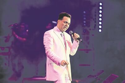 Cristian Castro, entre grandes del deporte blanco