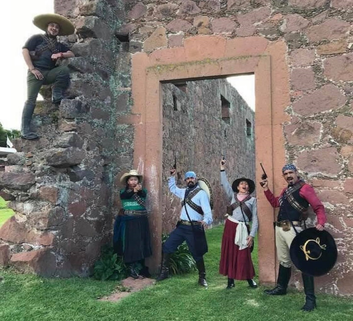 Hotel Misión La Muralla, el primero del país con temática de la Revolución Mexicana