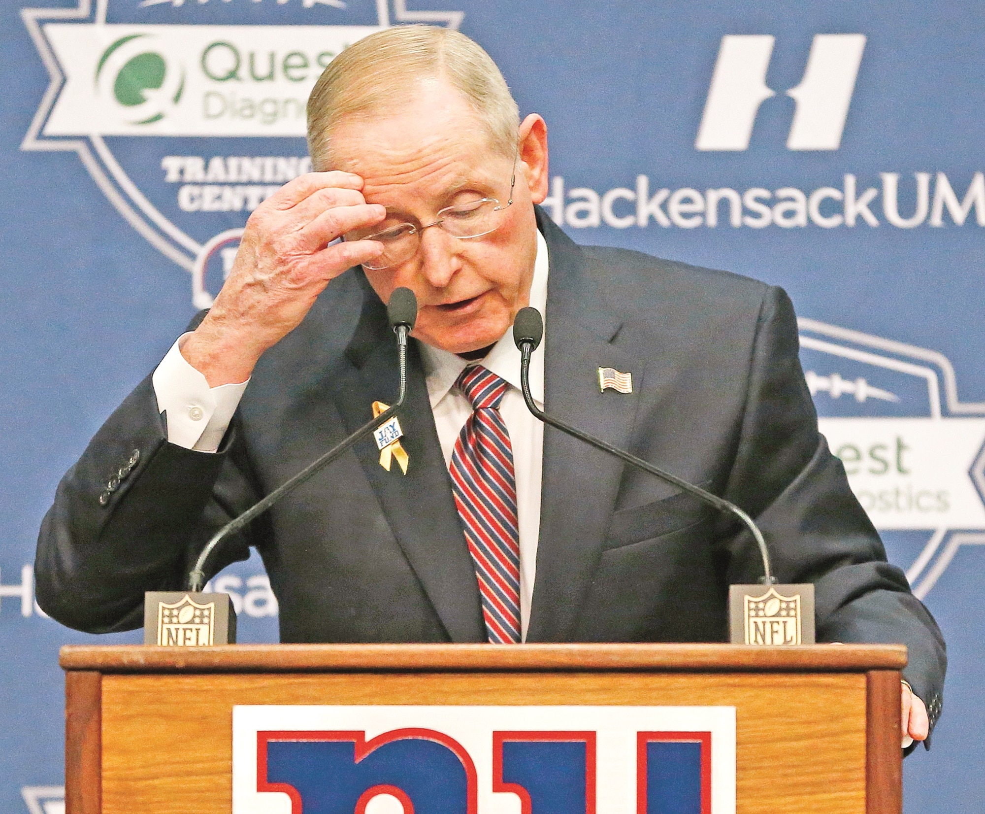 Coughlin dice adiós a NY