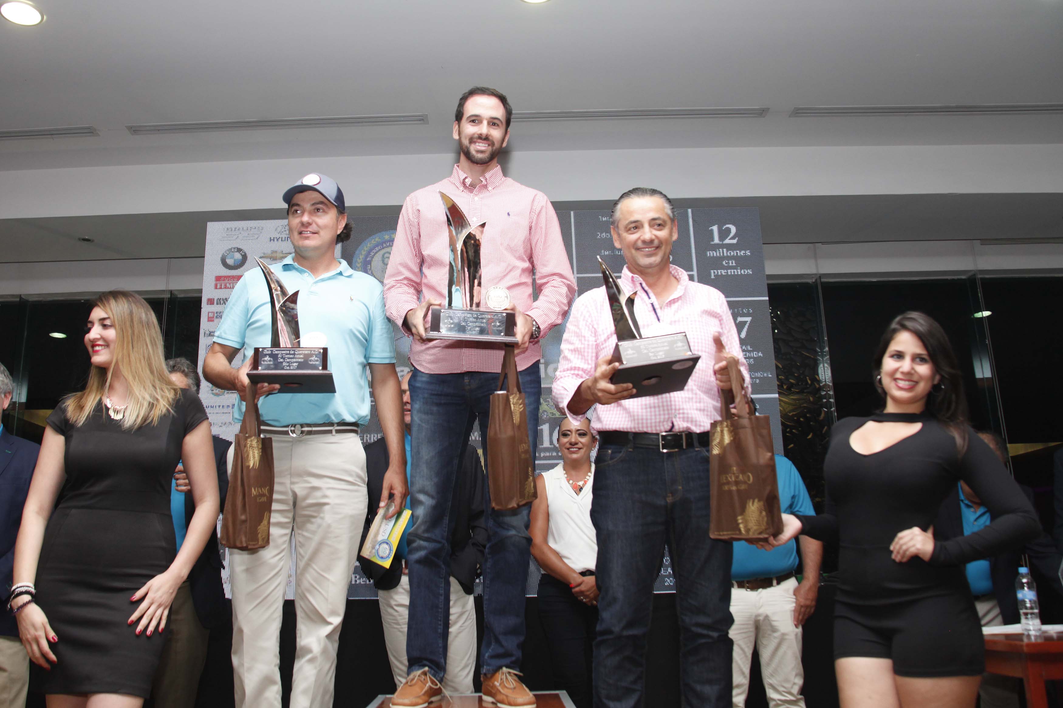 Celebran 60 años de golf