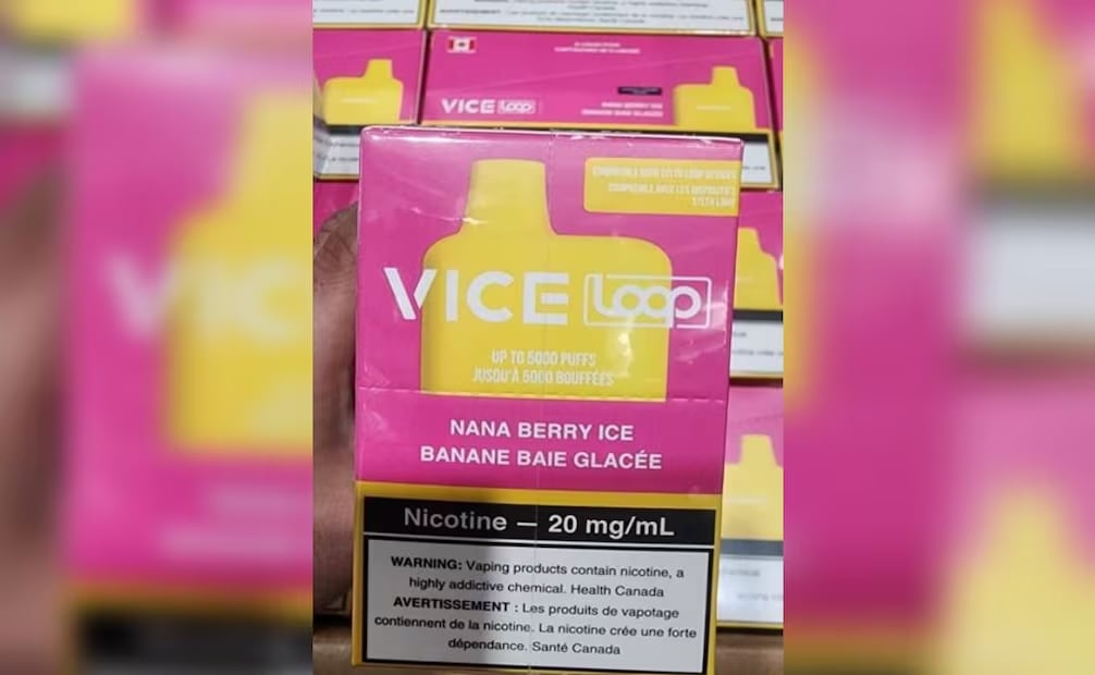 Marina y Aduana del AICM aseguran 22 mil 800 vapeadores; mercancía ilícita tiene valor aproximado de 5.2 mdp. Foto: Especial.