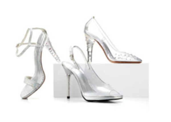 Reinventan zapatilla de Cenicienta