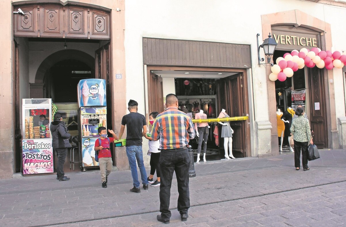 Comercios en Querétaro se olvidan de las medidas sanitarias