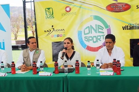 Figuras deportivas en Congreso One Sport