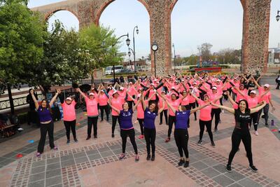 Realizan activación física en Los Arcos
