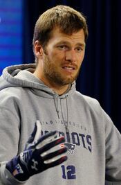 Brady mejora de la lesión en el tobillo