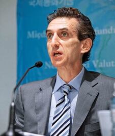 Baja FMI a 2.4% PIB 2014