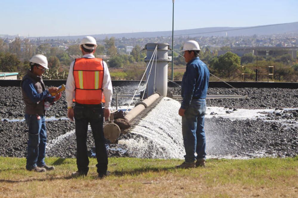 Dos plantas tratadoras operan en Jaral y Charco Blanco, van a ser entregadas a la Comisión Estatal de Aguas para que las opere y el servicio sea más eficiente. (ARCHIVO. EL UNVIERSAL.)