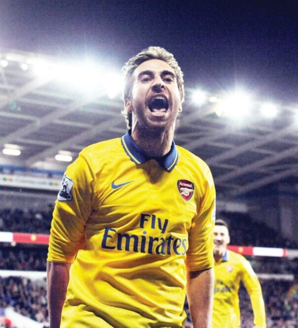 Arsenal apuntala su liderato