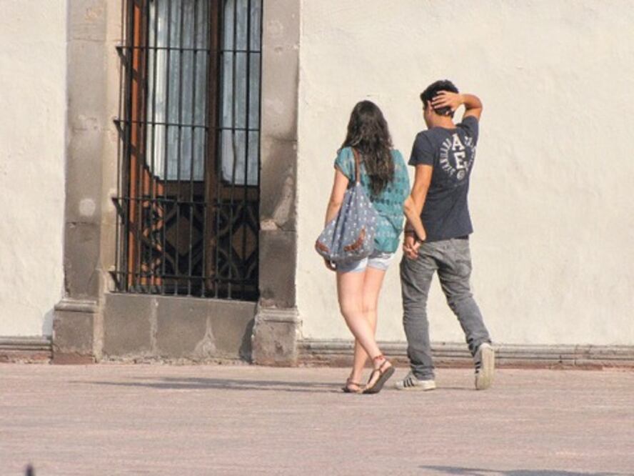 Desertan parejas en pláticas matrimoniales