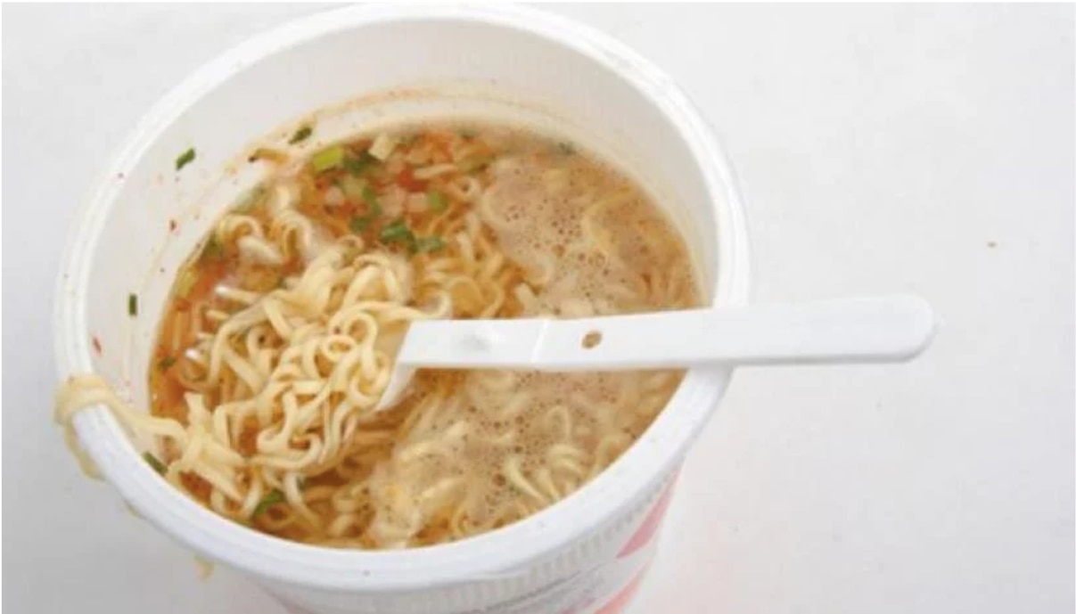 4 enfermedades que pueden causar las sopas instantáneas