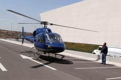 Por austeridad, FDS pone avión a la venta