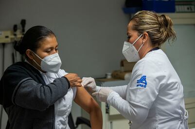 "La vacuna es un gran paso, una gran ayuda"